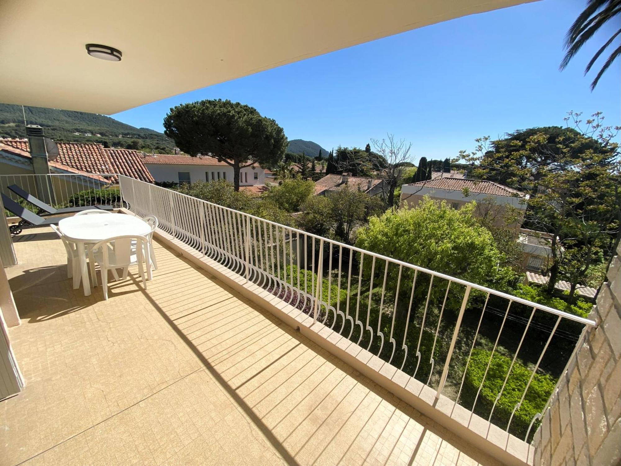 T5 Renove A 4 Min De La Plage Saint-Cyr-sur-Mer Exterior foto